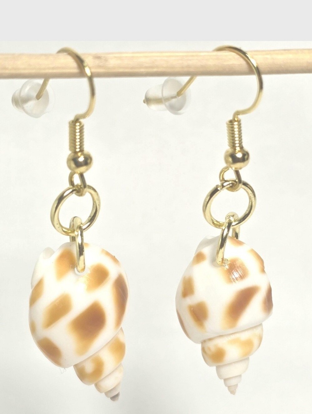 Natural shell earrings : coastal beach statement earrings with gold plated hooks